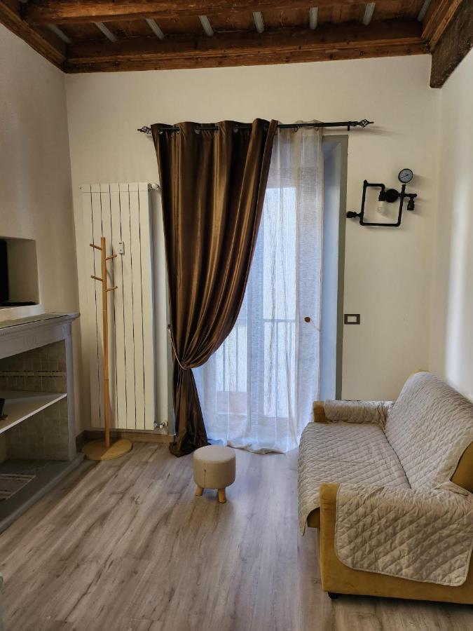 Mansarde & Suite Maison 1706 Lago Orta Borgomanero Exterior photo
